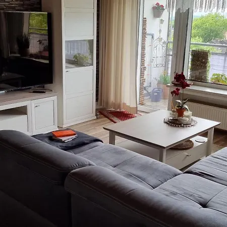 Апартаменты 3,5 68qm In Mit Balkon Und Stellplatz Гладбек