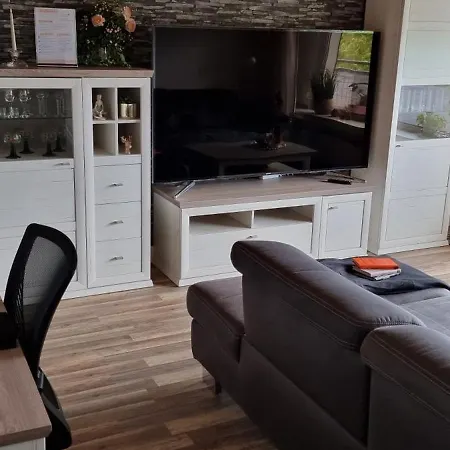 Apartamento 3,5 68qm In Mit Balkon Und Stellplatz