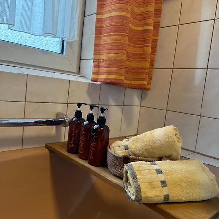 Апартаменты 3,5 68qm In Mit Balkon Und Stellplatz