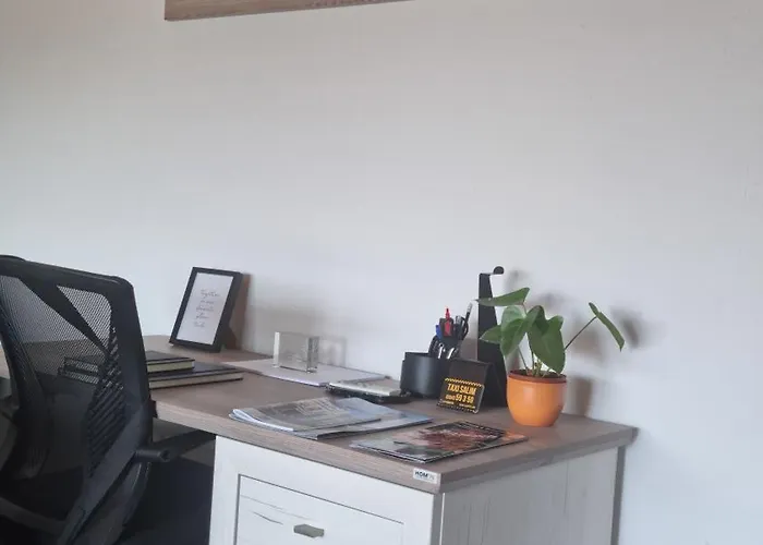 3,5 68qm In Mit Balkon Und Stellplatz غلادبك