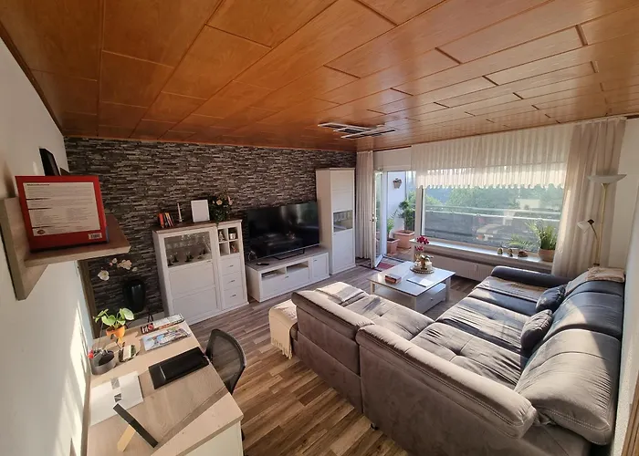 3,5 68qm In Mit Balkon Und Stellplatz شقة *