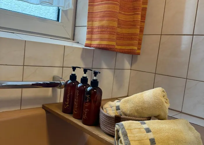 Appartement 3,5 68qm In Mit Balkon Und Stellplatz